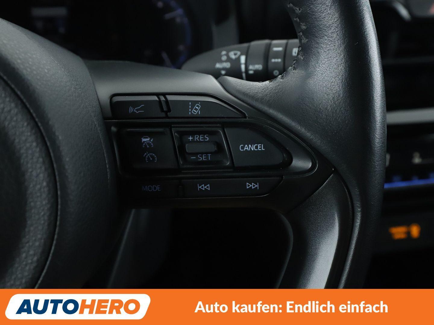 Toyota Yaris Cross 1.5 Hybrid AWD-i Premiere Edition, миниатюра 26