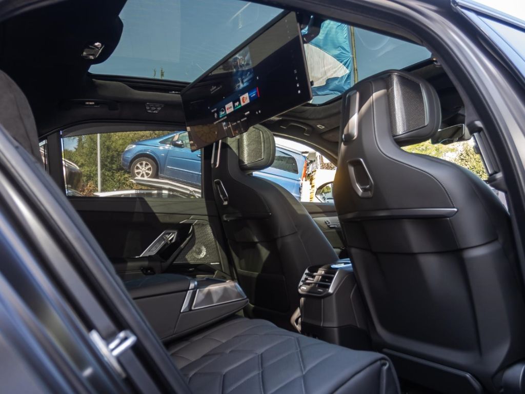 BMW 740 - Bild 30