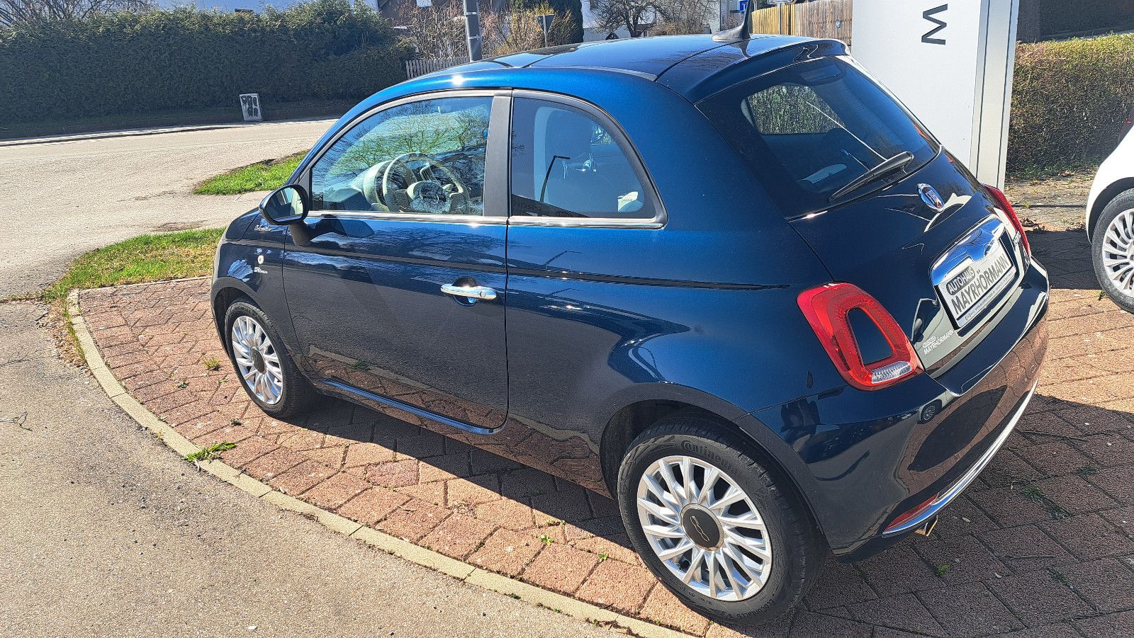 Fahrzeugabbildung Fiat 500 DolceVita