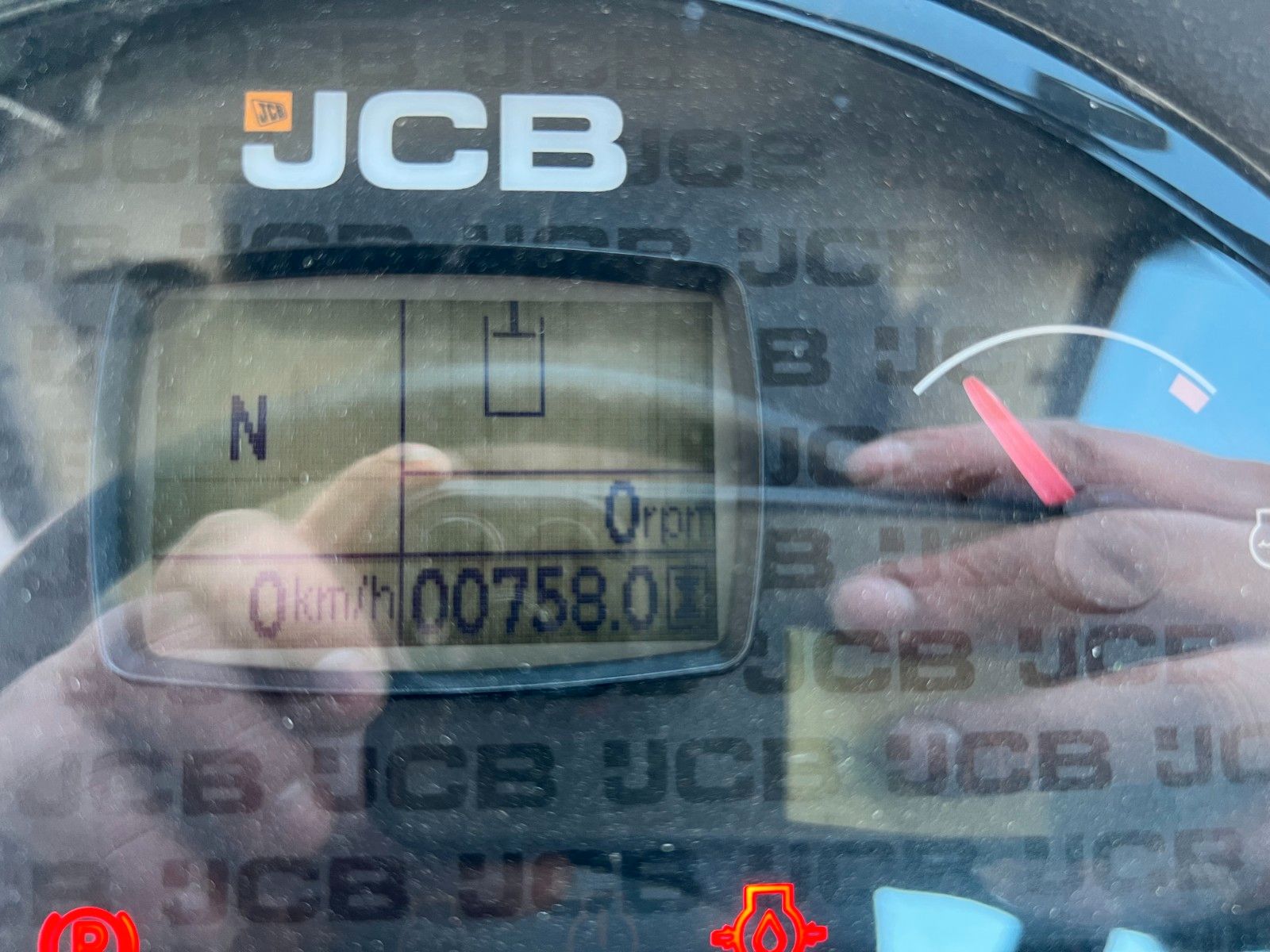 Fahrzeugabbildung JCB 409 SV / nur 758h! / Klappschaufel / Gabel