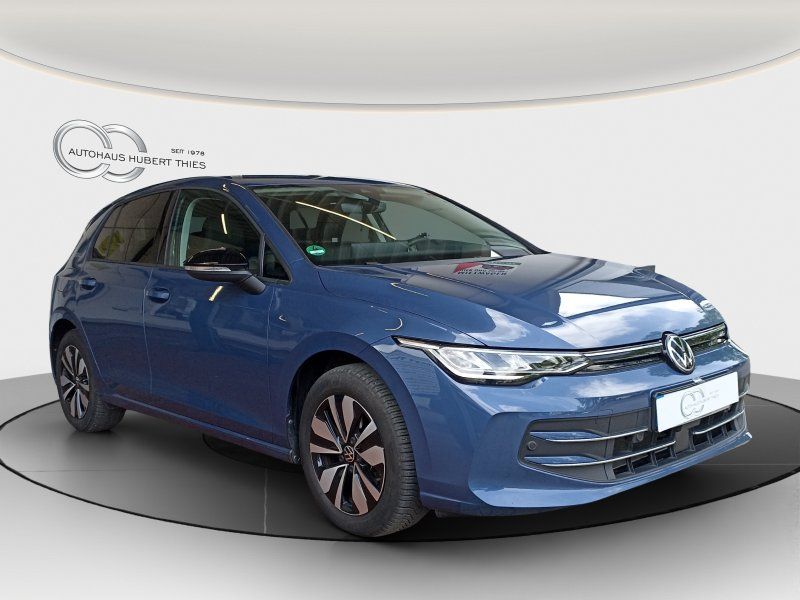 Fahrzeugabbildung Volkswagen Golf VIII 1.5 eTSI Goal DSG