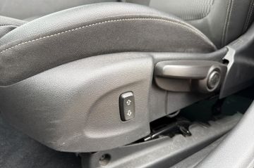 Opel Insignia - 12