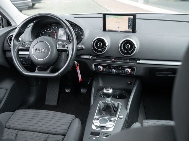 A3 Sportback ambition AHK+NAVI+PANO