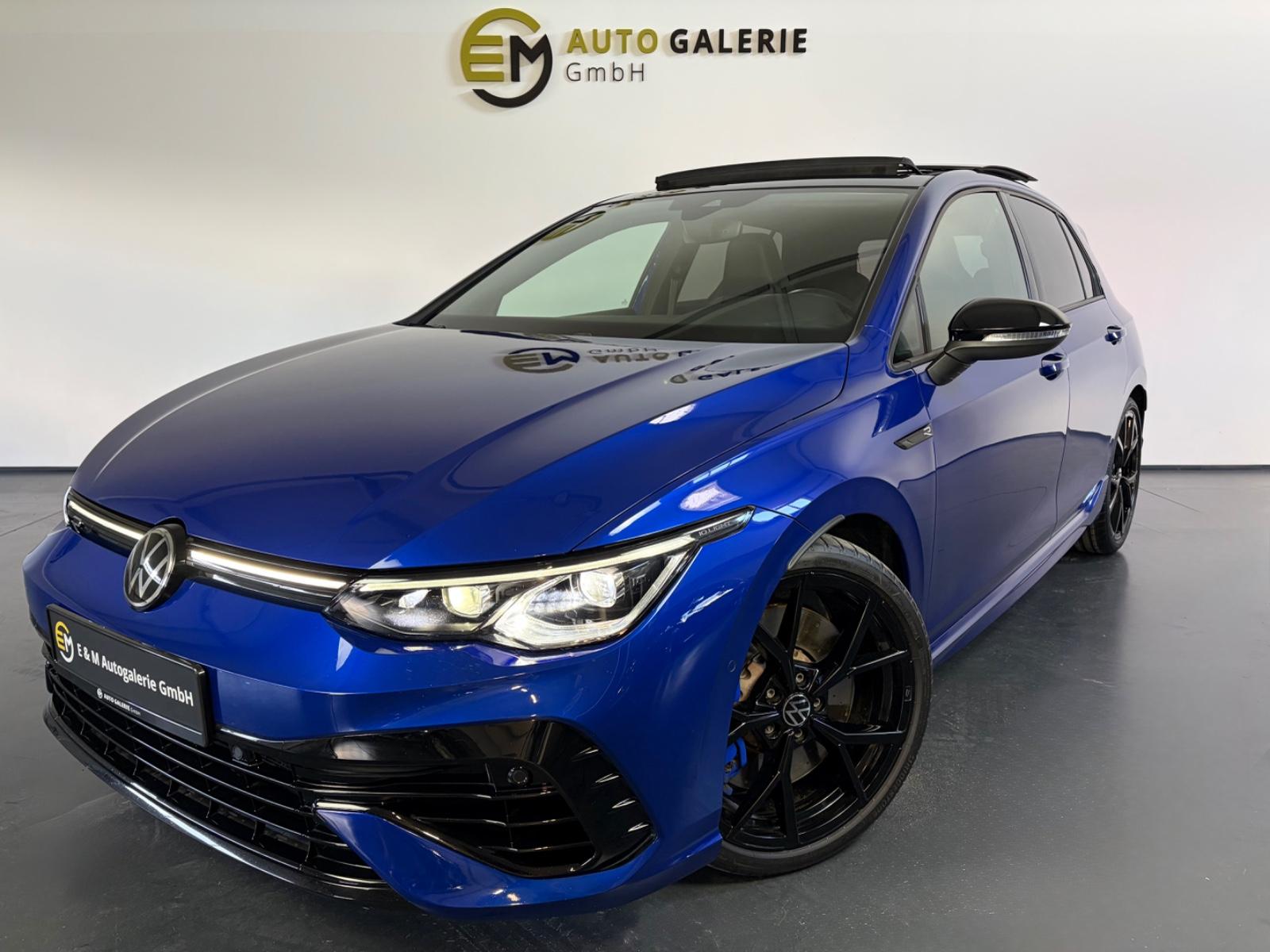 Volkswagen Golf VIII Lim. R 4M Pano Akra Leder Memory IQ Li