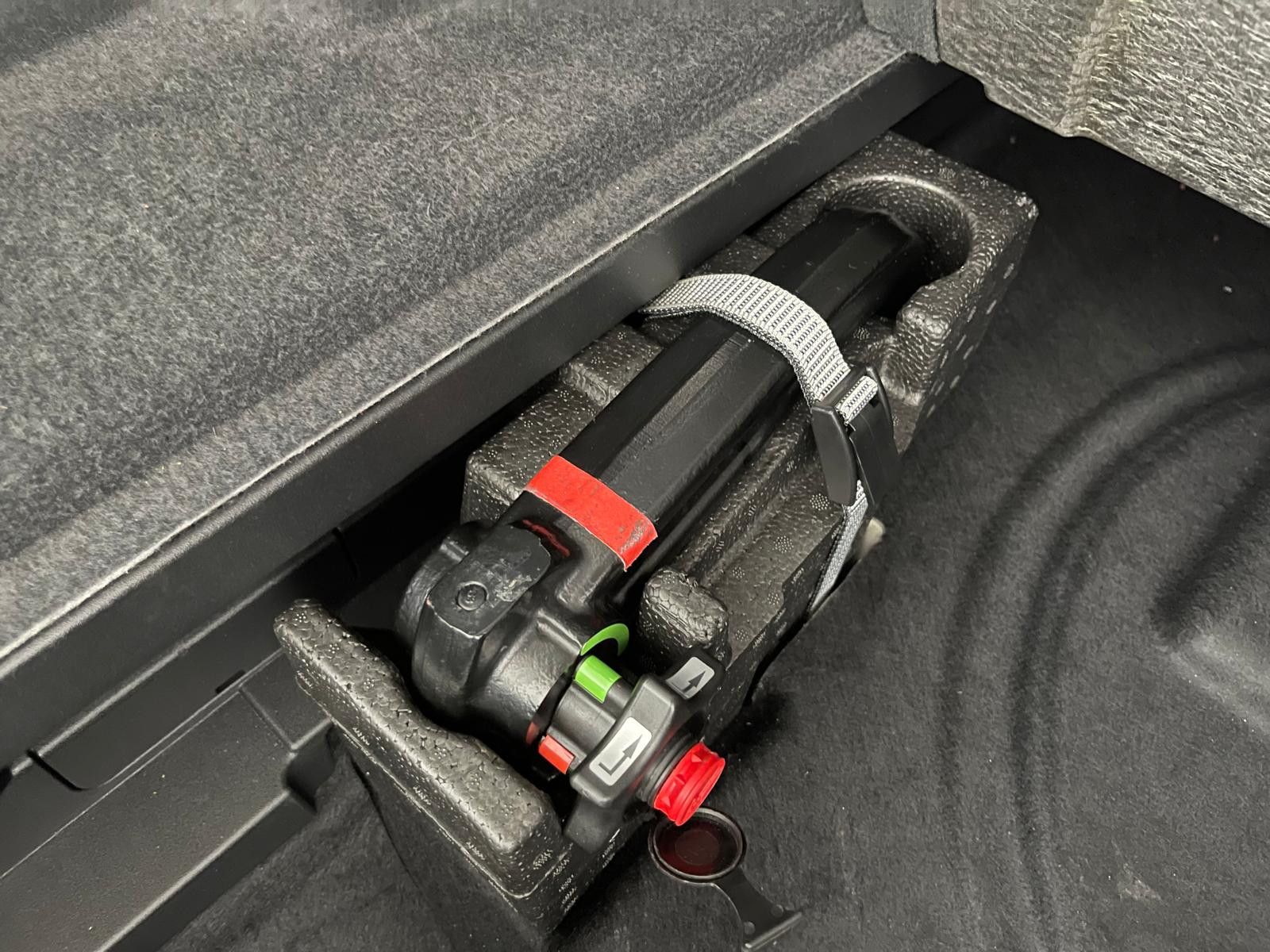 Fahrzeugabbildung Audi e-tron 55 Quattro*Audi-Anschlussgarantie*S-line*