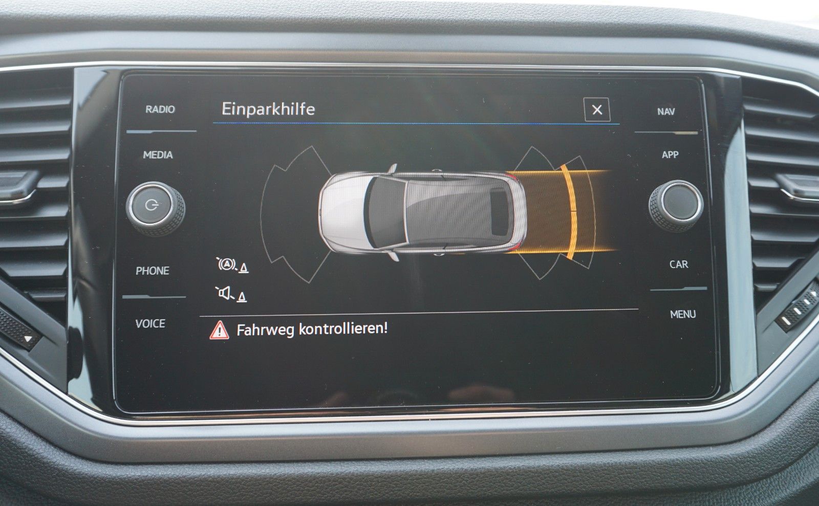 Fahrzeugabbildung Volkswagen T-Roc Cabriolet R-Line,Navi,DCC, DAB+,OPF, ALS,