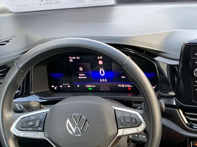 T-Roc 1.5 TSI DSG R-LINE BLACK STYLE KAM+AHK+ACC