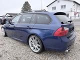 BMW 320i M SPORT PAKET Alcantara Xenon Panorama `19 - blaue BMW 320