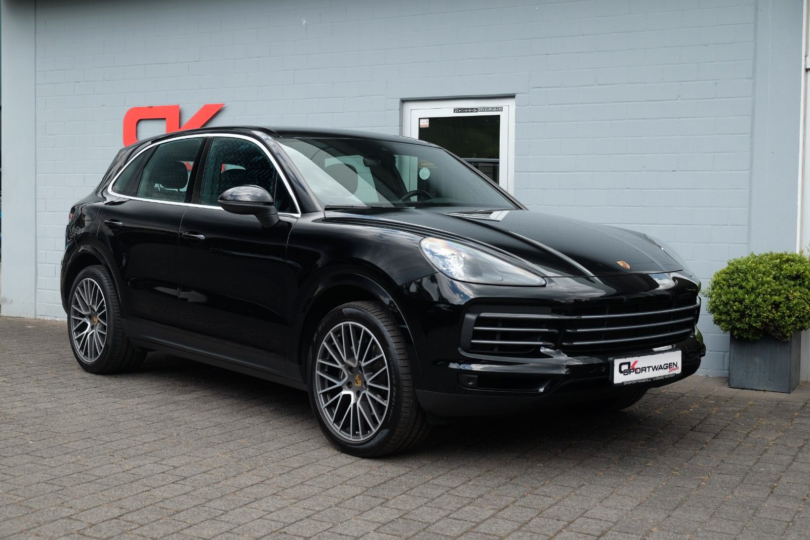 PORSCHE Cayenne