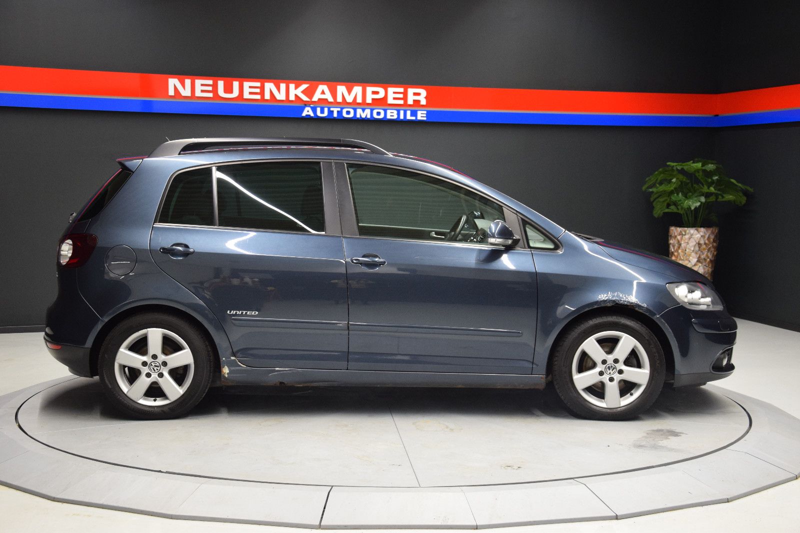 Fahrzeugabbildung Volkswagen Golf Plus United Klimaanlage 1.Hand Einparkhilfe