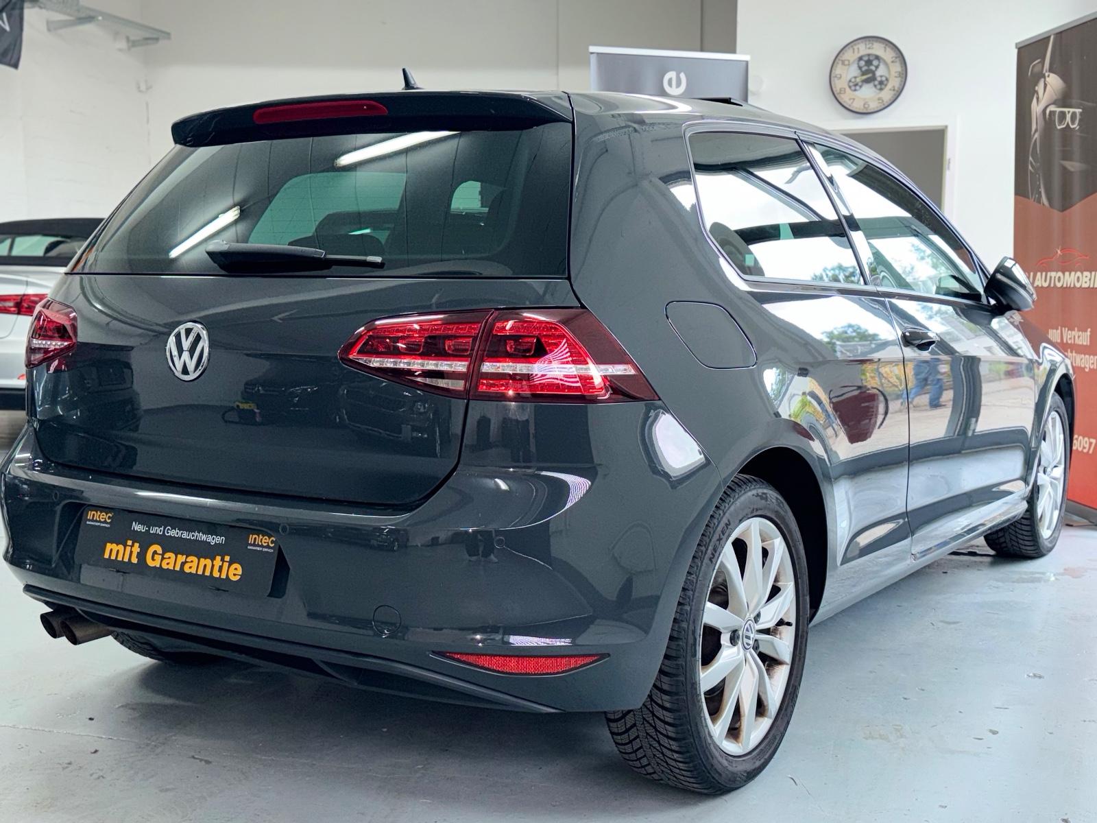 Volkswagen Golf R Line/150PS/Automatik/Xenon/Navi/Coupe