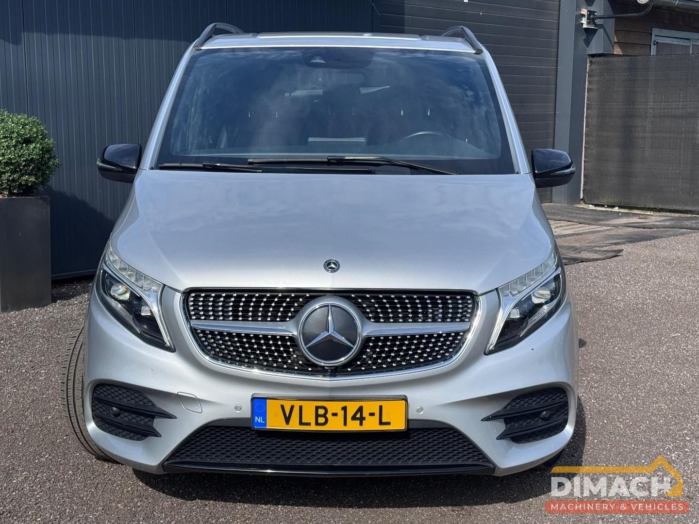Mercedes-Benz V-KLASSE V250 - 2 Schiebetüren - L2H1 - Silbergr imagem 3