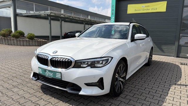 Image of BMW 320