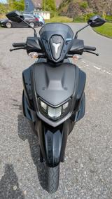 Yamaha RayZR 125 - YAMAHA RAYZR