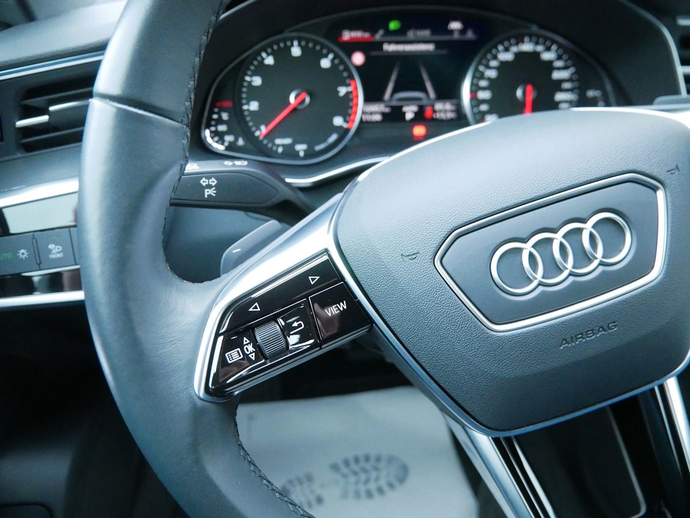 Fahrzeugabbildung Audi A6 Avant 2.0 quattro advanced NEU76T ACC LED KAM