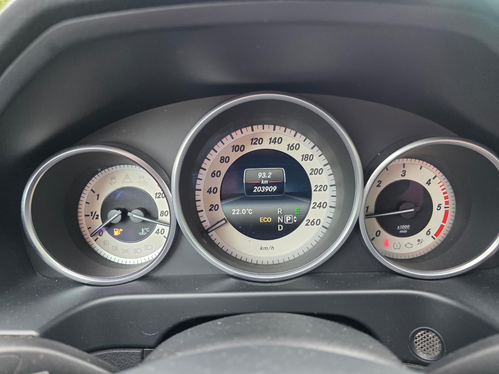 Mercedes-Benz E 200T-Modell BlueTec  Avantgarde Scheckheft