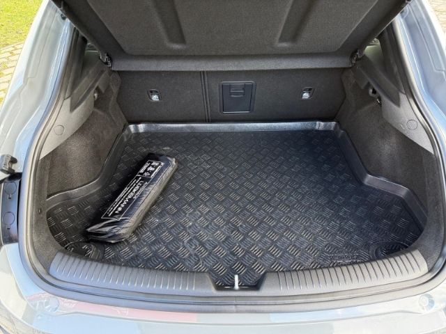 Fahrzeugabbildung Hyundai i30 Fastback N Performance +NAVI+KLIMA+PDC+RFK+U
