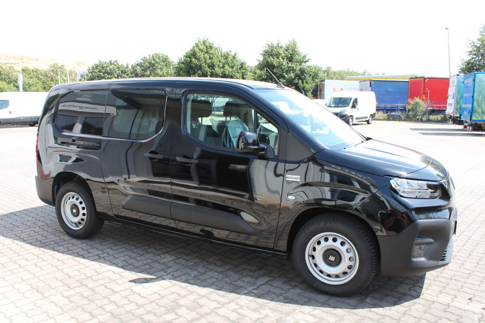 Fahrzeugabbildung Fiat Doblo 1.5 BlueHDi L2 Multicab
