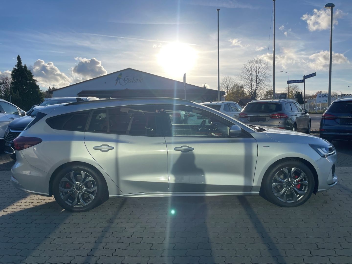 Fahrzeugabbildung Ford Focus ST-Line X LED totWinkAss Schiebedach Kamer