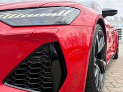 Fahrzeugabbildung Audi RS6 Avant 22"*LASER*HUD*AHK*NACHTSICHT*LEDER*ALC