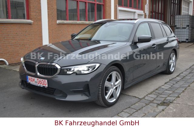 BMW 320 Baureihe 3 Touring 320 d, Navi, Leder,