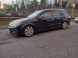 Opel Astra h OPC Line ab Werk - Opel Astra aus 2008: Opc