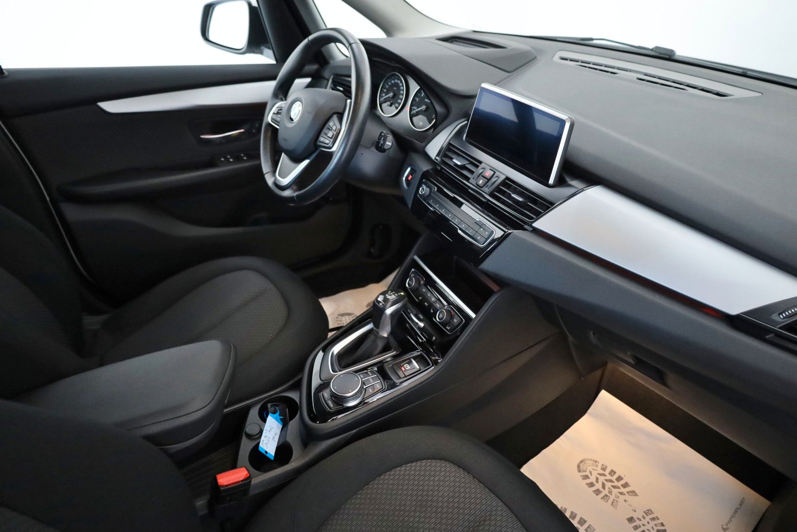 Fahrzeugabbildung BMW 225xe Active Tourer Advantag Navi,LED,HUD,SH,PDC