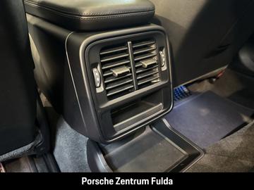 2020 Porsche TAYCAN 缩略图 29