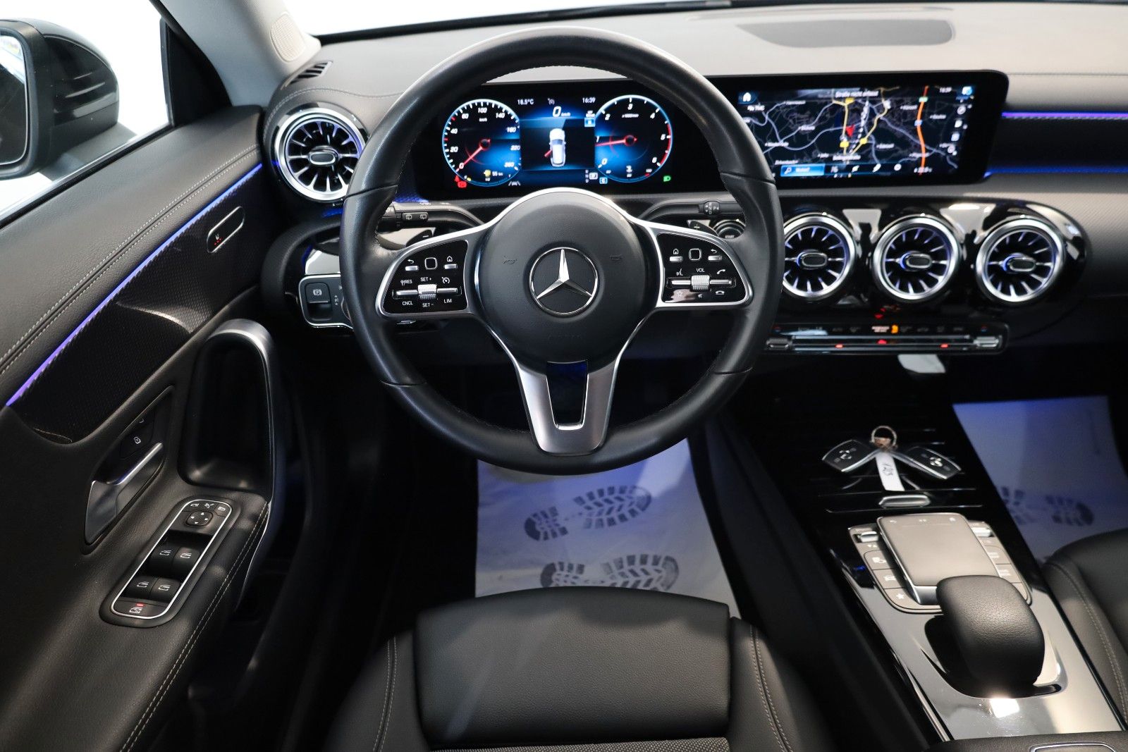 Fahrzeugabbildung Mercedes-Benz CLA 220d SB Progressive,SH,Navi,LED,Kamera +WR