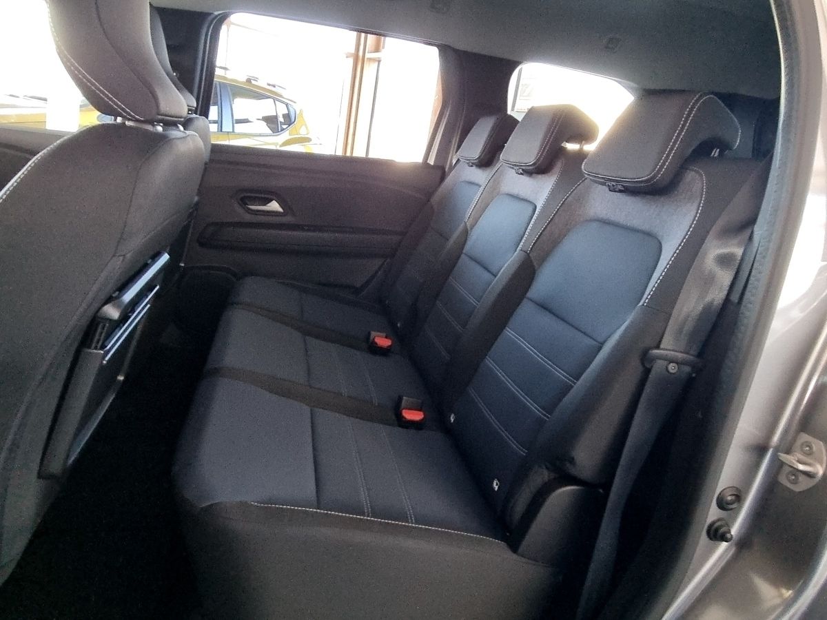 Fahrzeugabbildung Dacia Jogger Journey TCe 110