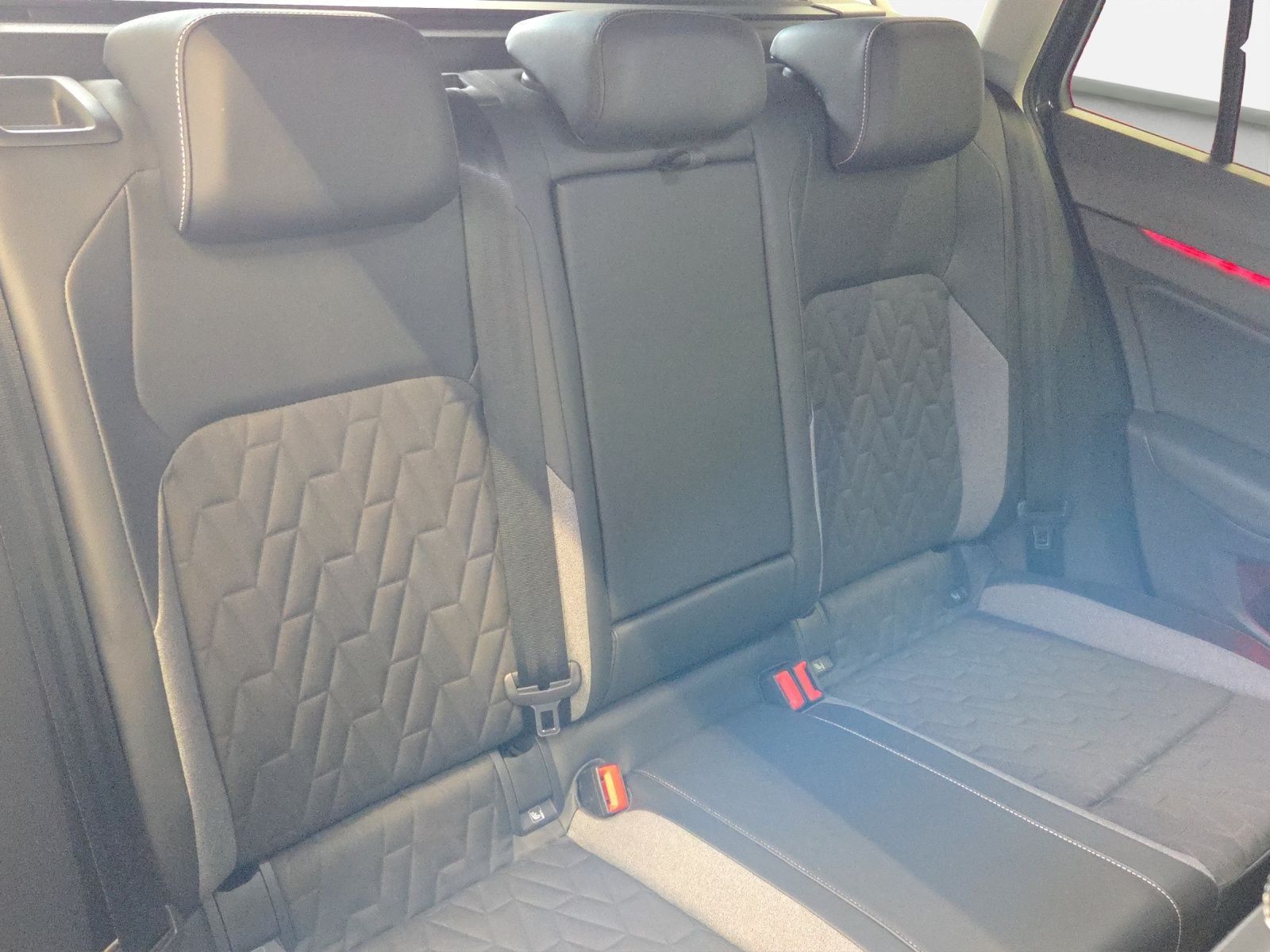 Volkswagen Golf - Bild 17