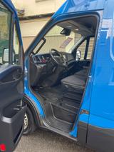 Iveco Daily Kasten*T.NAVI*AUTOM.*R.KAM*MFL.* - Offers