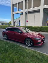Mercedes-Benz CLA 200 Shooting Brake AMG Line