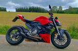 Ducati Streetfighter V2 - DUCATI ST2