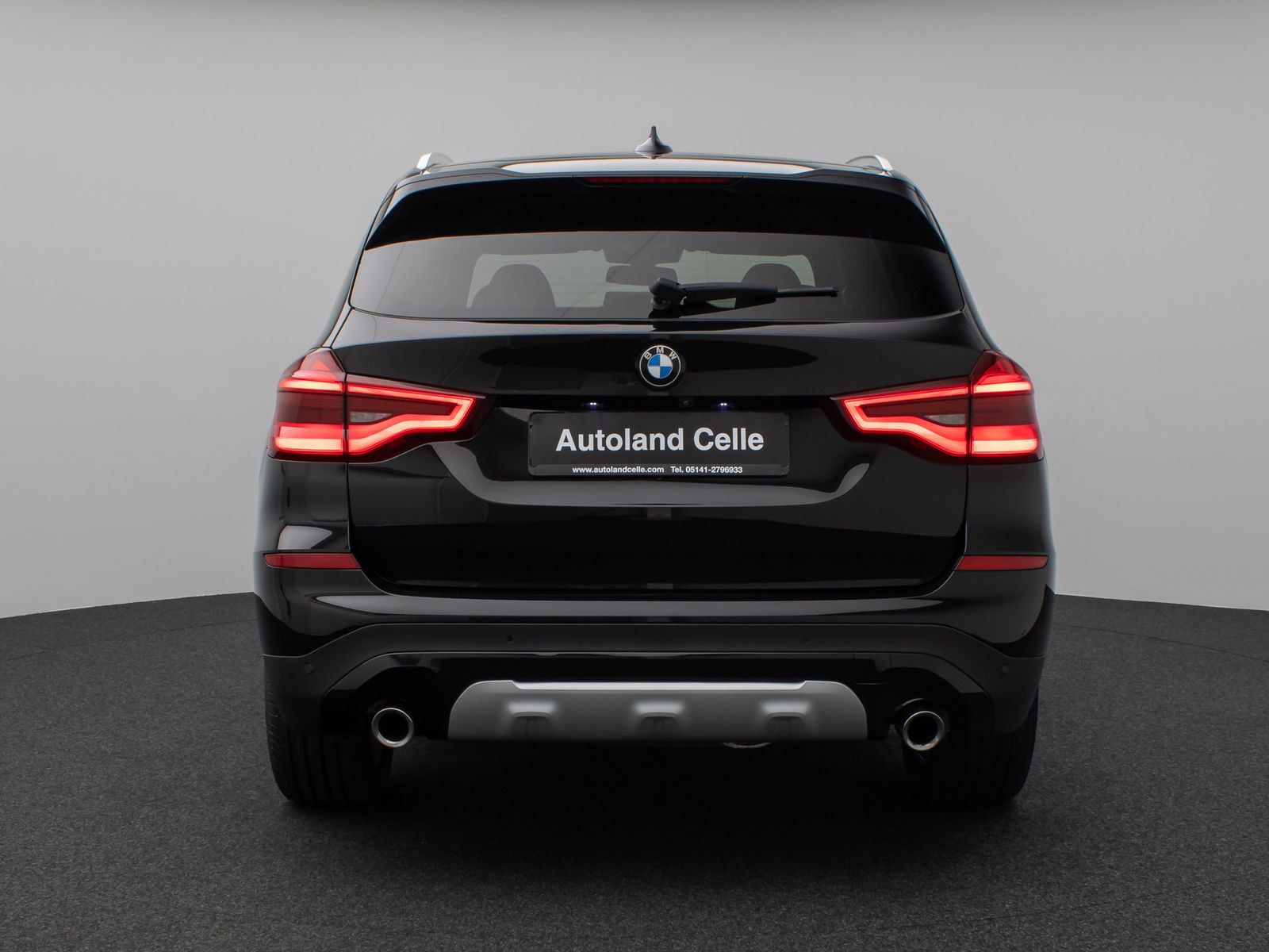Fahrzeugabbildung BMW X3 xD20d xLine Panorama 360°DAB HiFi AHK Komfort