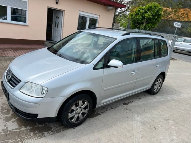 Volkswagen Touran Trendline 2:0 DTI