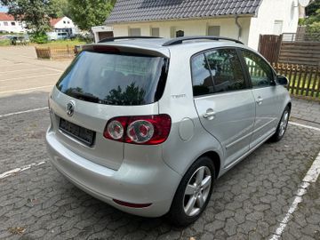 Volkswagen Golf - 12
