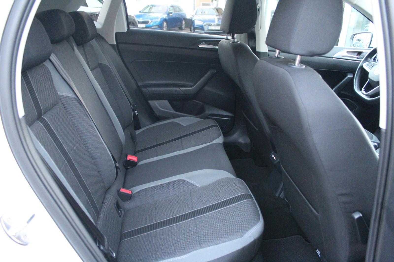 Volkswagen Polo VI Style/SHZ/Navi/LED/PDC ACC App IQ.DRIVE, миниатюра 28