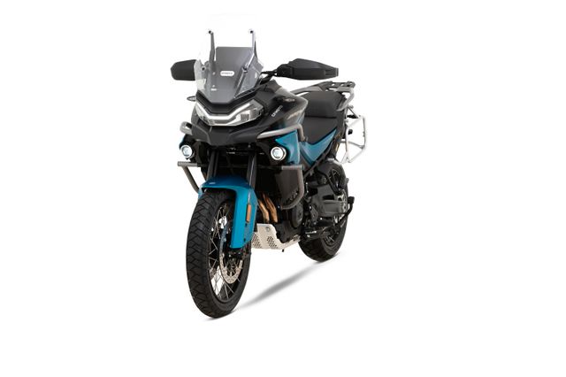 CFMOTO 800MT-ES *ab 0,99% p.a.*