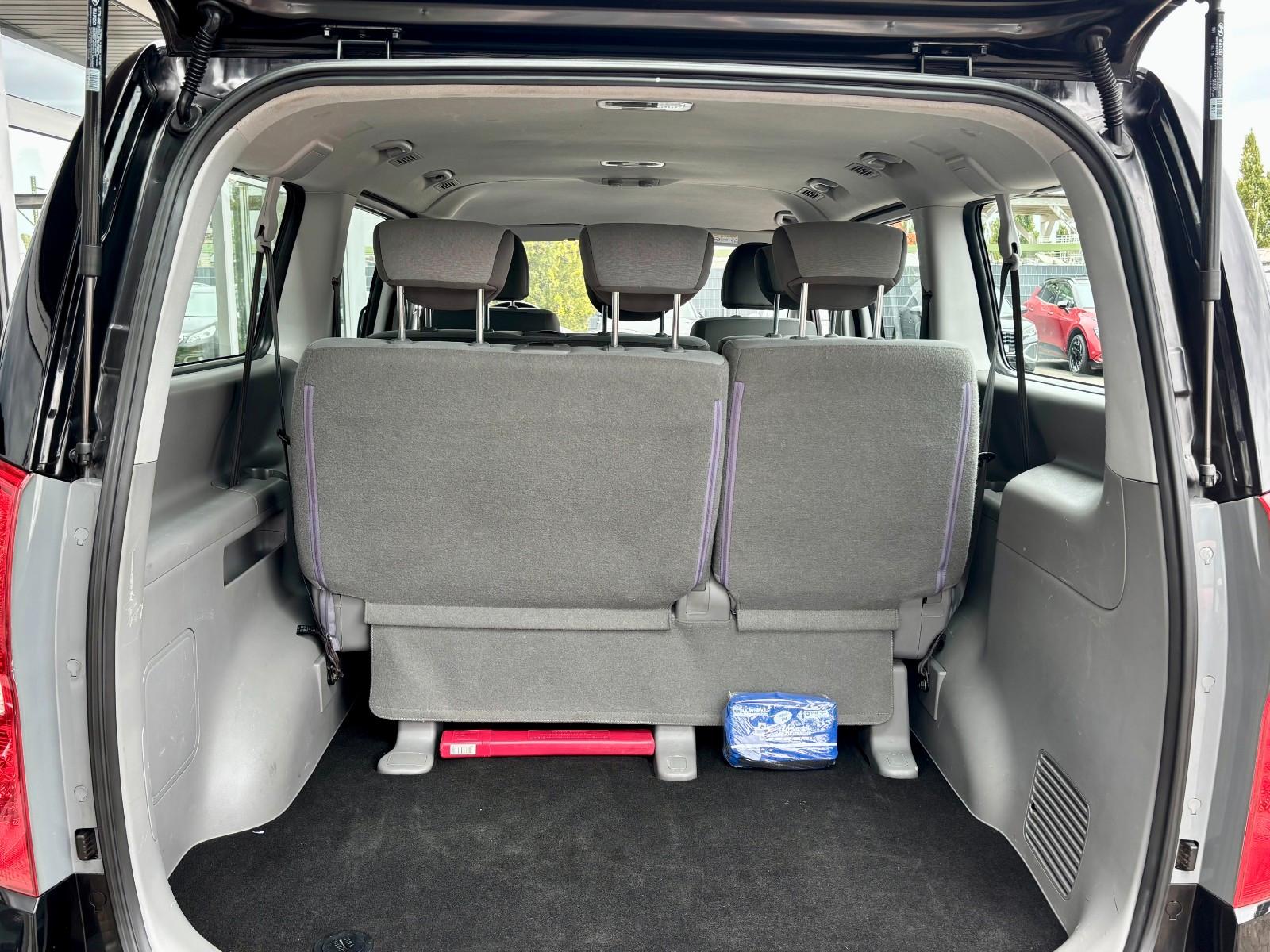 Hyundai H-1 Travel 2.5 CRDi Comfort 8 Sitzer
