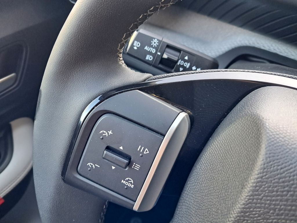 CITROEN ë-C3 MAX Allwetter Kamera MirrorLink Lenkradheiz - Bild 20