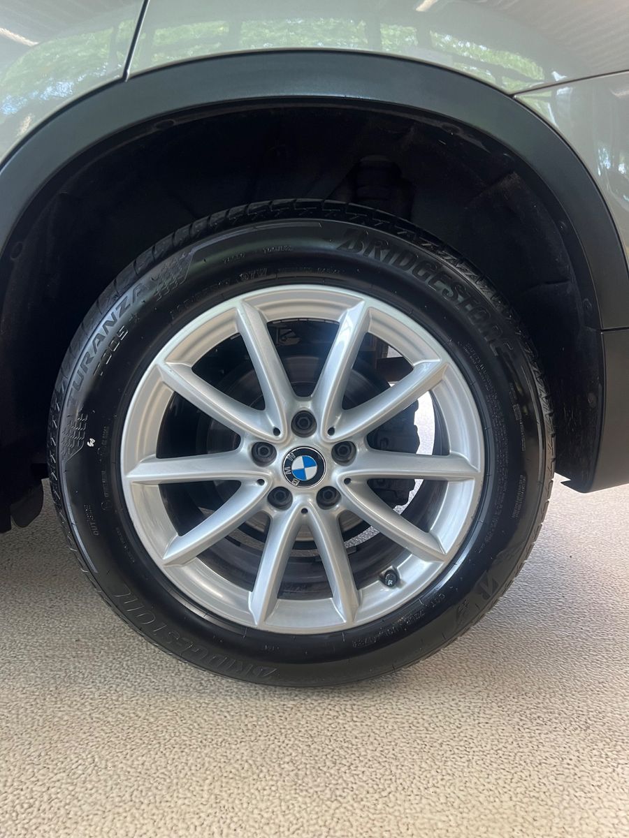 Fahrzeugabbildung BMW X1 sDrive 18 d Advantage *LED*NAVI*SITZHEIZUNG*