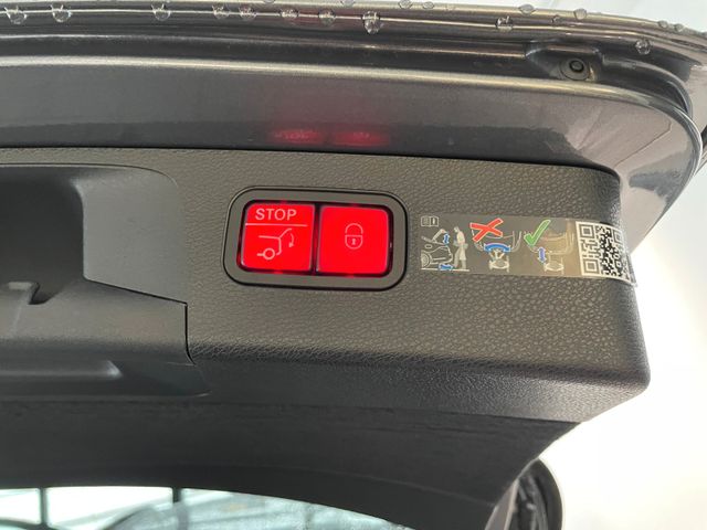 Fahrzeugabbildung Mercedes-Benz E 53 AMG T 4M+ Night/Pano/360°/Head-Up/20"