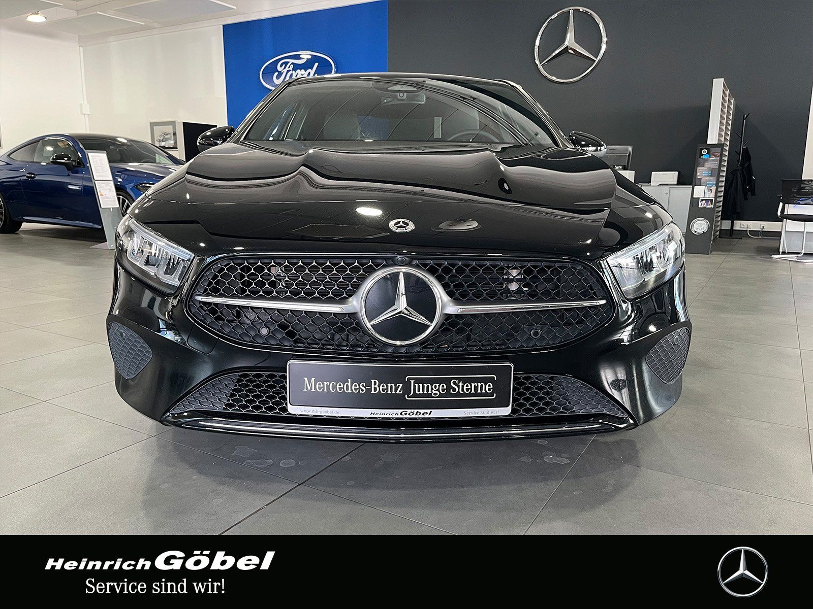 Fahrzeugabbildung Mercedes-Benz A 180 Lim. PROGRESSIVE+KAMERA+LED+NAVI+LENKRADHZ