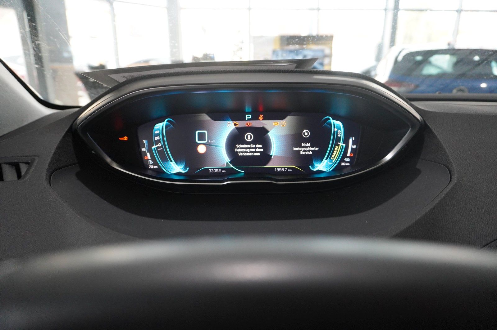 Fahrzeugabbildung Peugeot 3008 Hybrid PHEV ALLURE NAVI/LED/KAMERA/SHZ/AHK