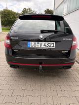 Skoda Octavia 2.0 TDI SCR DSG 4x4 RS Combi RS - Skoda Octavia: RS TDI Dsg