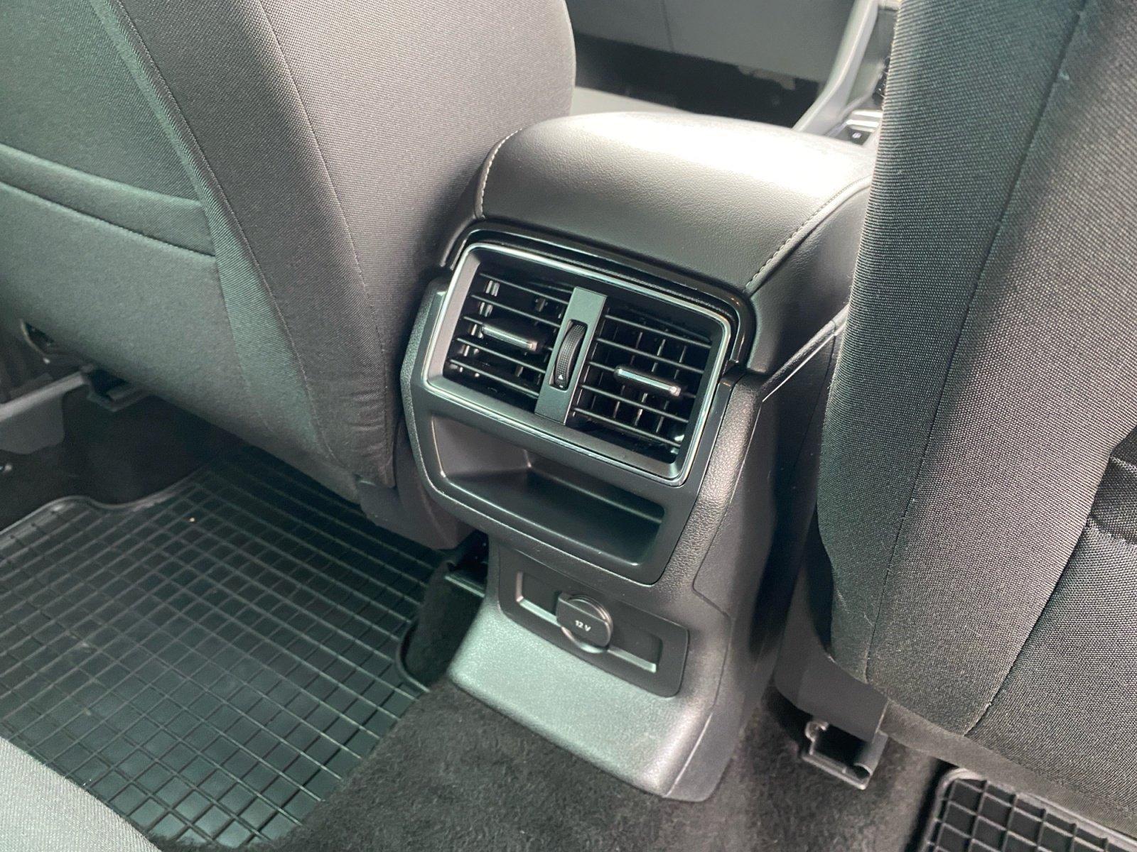 Skoda Karoq Ambition 1.6 TDI 2xKlima+ACC+PDC+SHZ+NAV