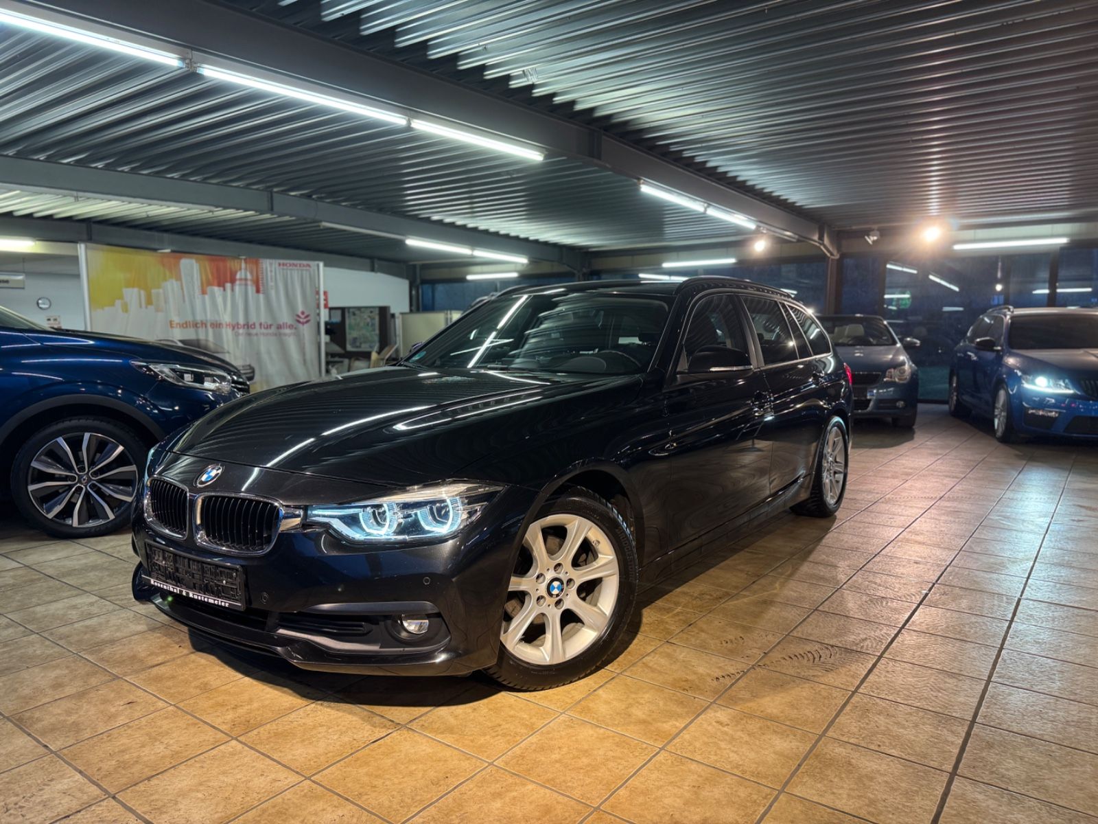 BMW 320dDynamics Advantage*Ahk*Led*