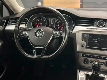 Volkswagen Passat Variant - 9