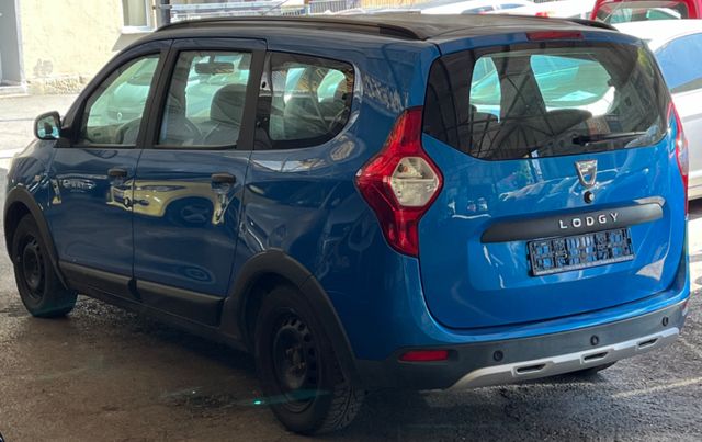 DACIA Lodgy Lodgy Stepway 1.2l*MOTOR STARTET NICHT*KLIMA*PDC - Bild 4